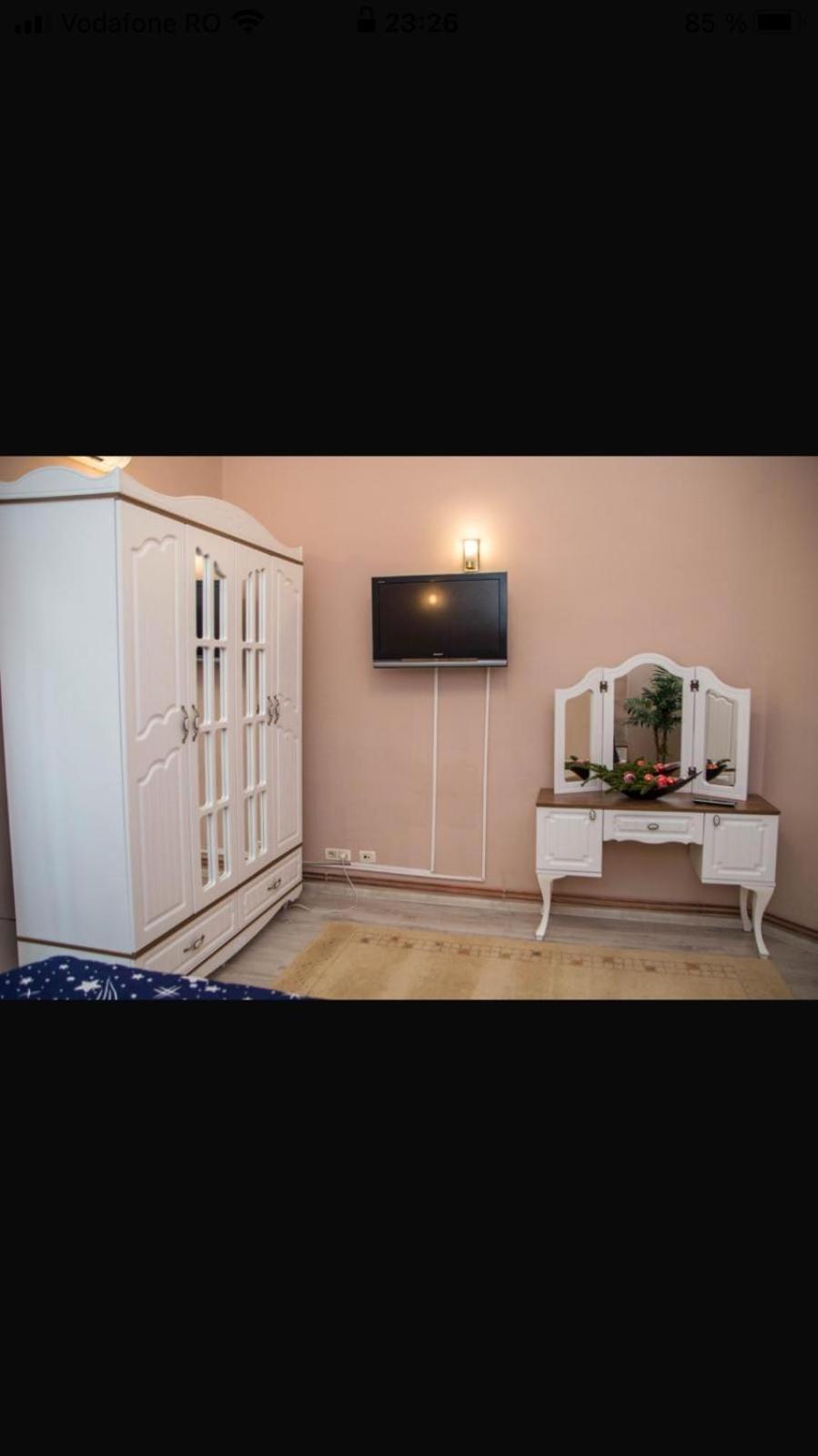Zara Central Apartments Arad Zewnętrze zdjęcie